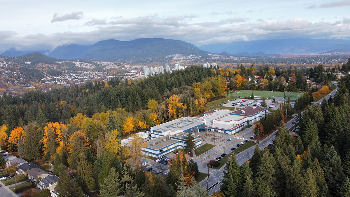 โรงเรียนมัธยมแคนาดา , Coquitlam แคนาดา , โรงเรียน Coquitlam  , Coquitlam School District 