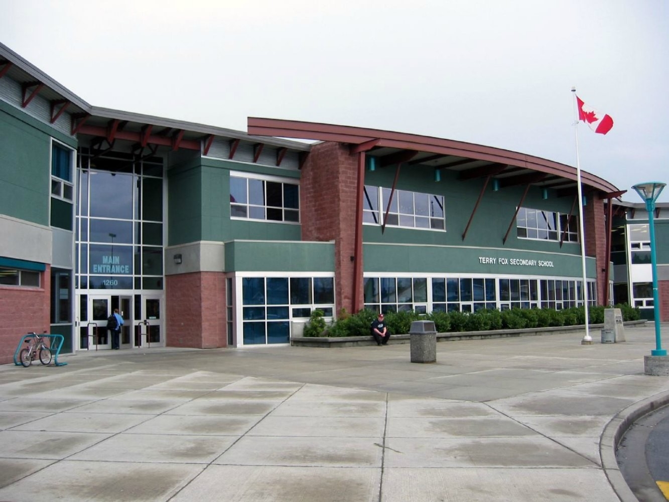 โรงเรียนมัธยมแคนาดา , Coquitlam แคนาดา , โรงเรียน Coquitlam  , Coquitlam School District 