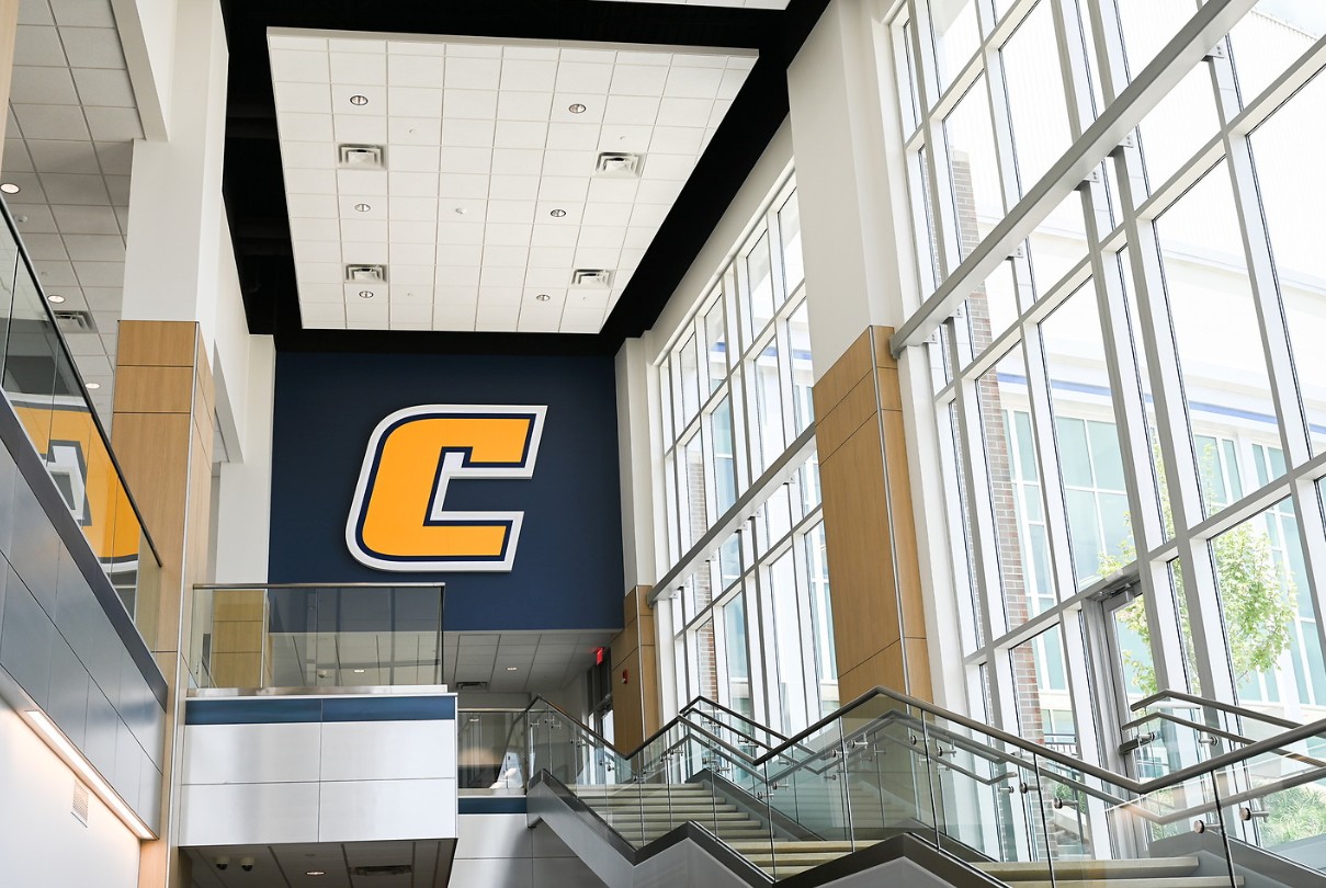 The University of Tennessee at Chattanooga , UTC , เรียน Chattanooga , เรียนปริญญาตรีที่อเมริกา ,   University of Tennesseeอเมริกา